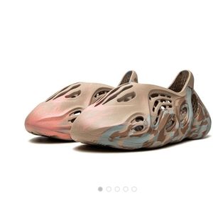 Sand Grey Adidas Yeezy Foam Runner